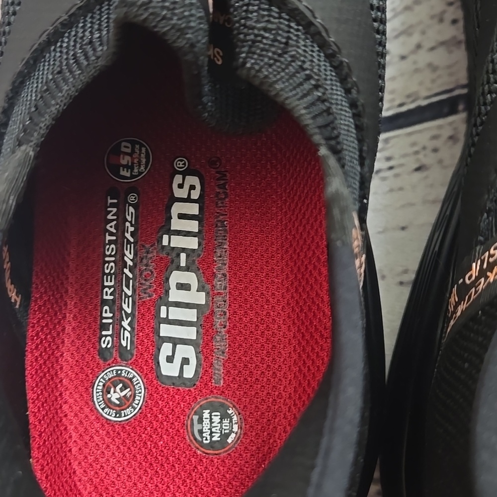 Skechers Hands Free Slip Ins Work Shoes - Picture 9 of 14